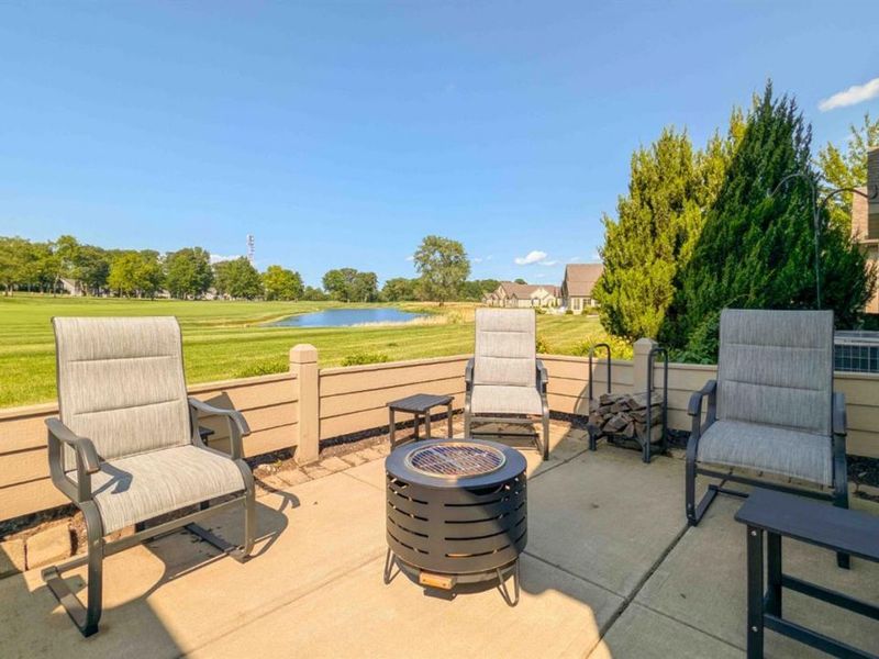 2680 N Canterbury Circle, Unit B, Port Clinton, OH 43452 Photo 6