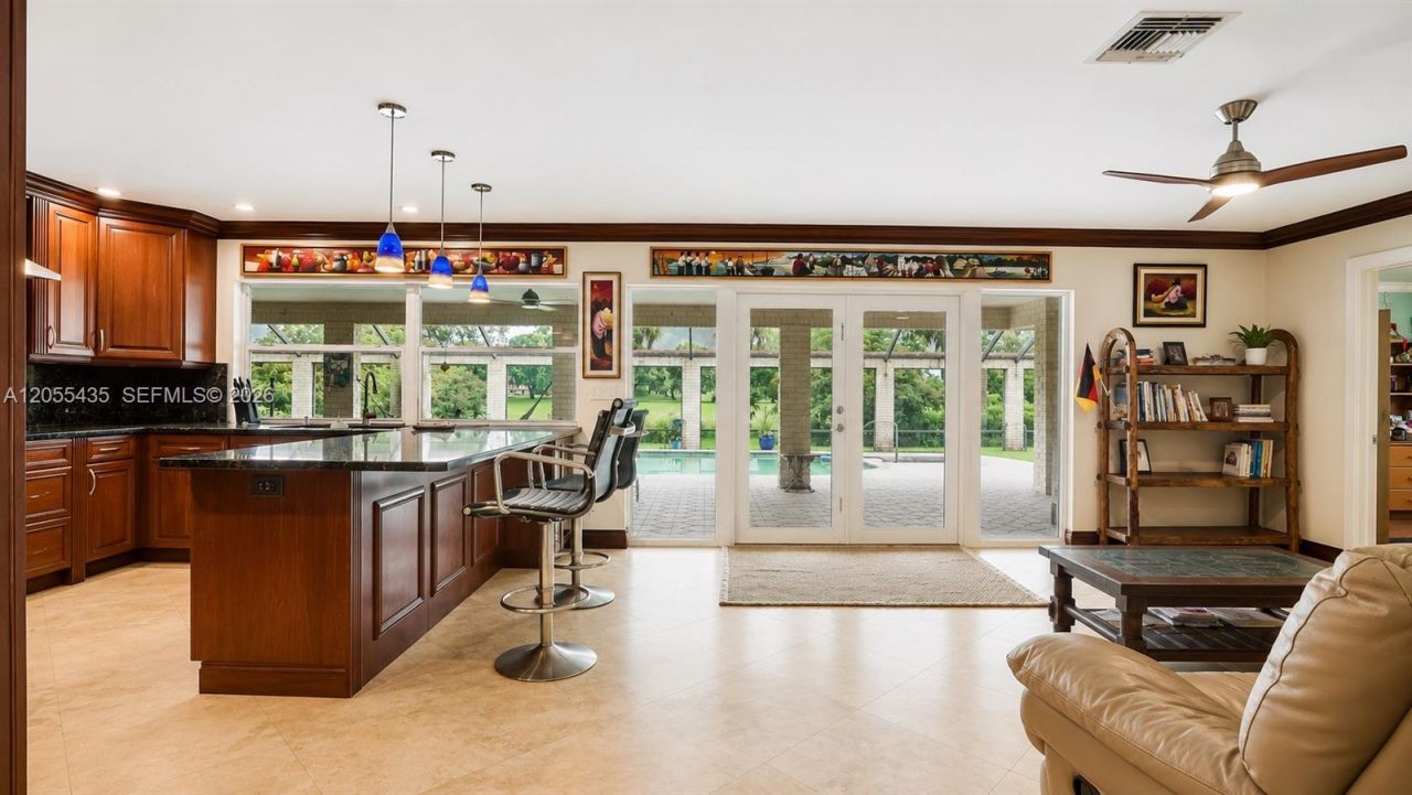 10981 NW 24th St, Coral Springs, FL 33065 Photo