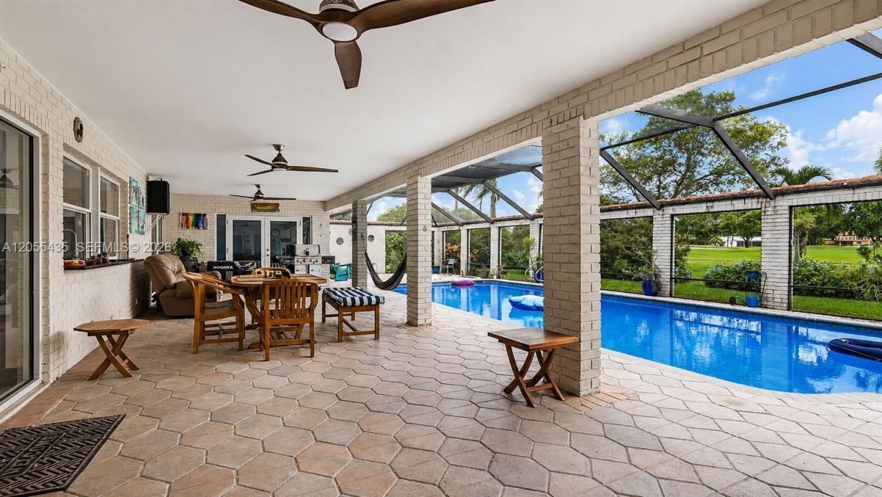 10981 NW 24th St, Coral Springs, FL 33065 Photo