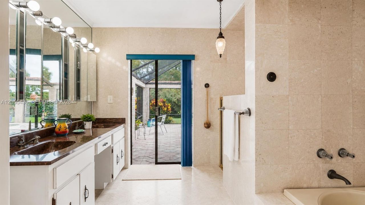 10981 NW 24th St, Coral Springs, FL 33065 Photo