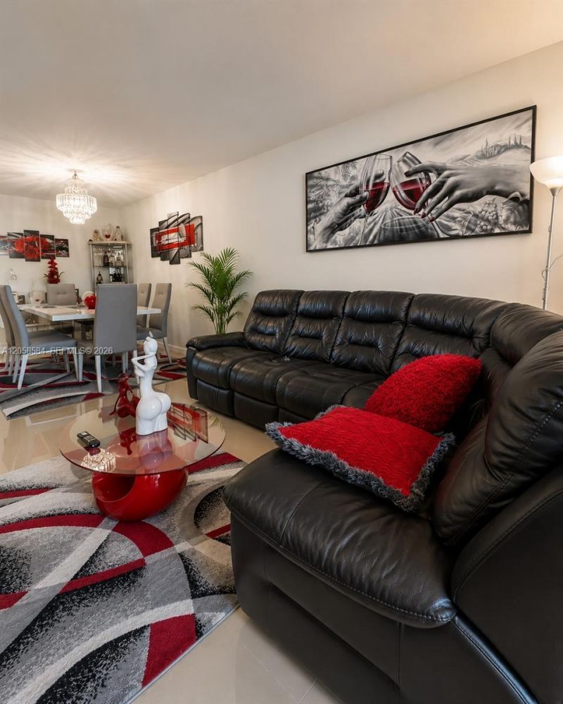 8261 SW 128 St , Unit 211, Pinecrest, FL 33156 Photo