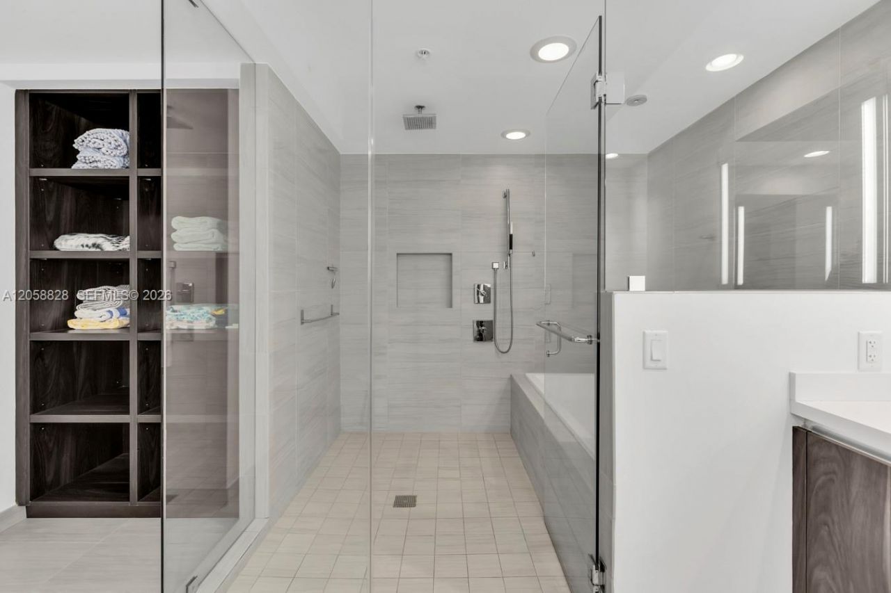 1180 N Federal Hwy , Unit 1009, Fort Lauderdale, FL 33304 Photo