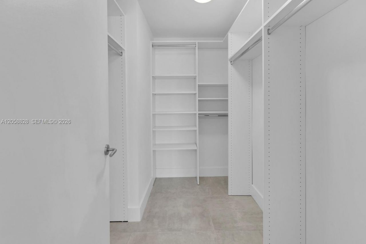 1180 N Federal Hwy , Unit 1009, Fort Lauderdale, FL 33304 Photo