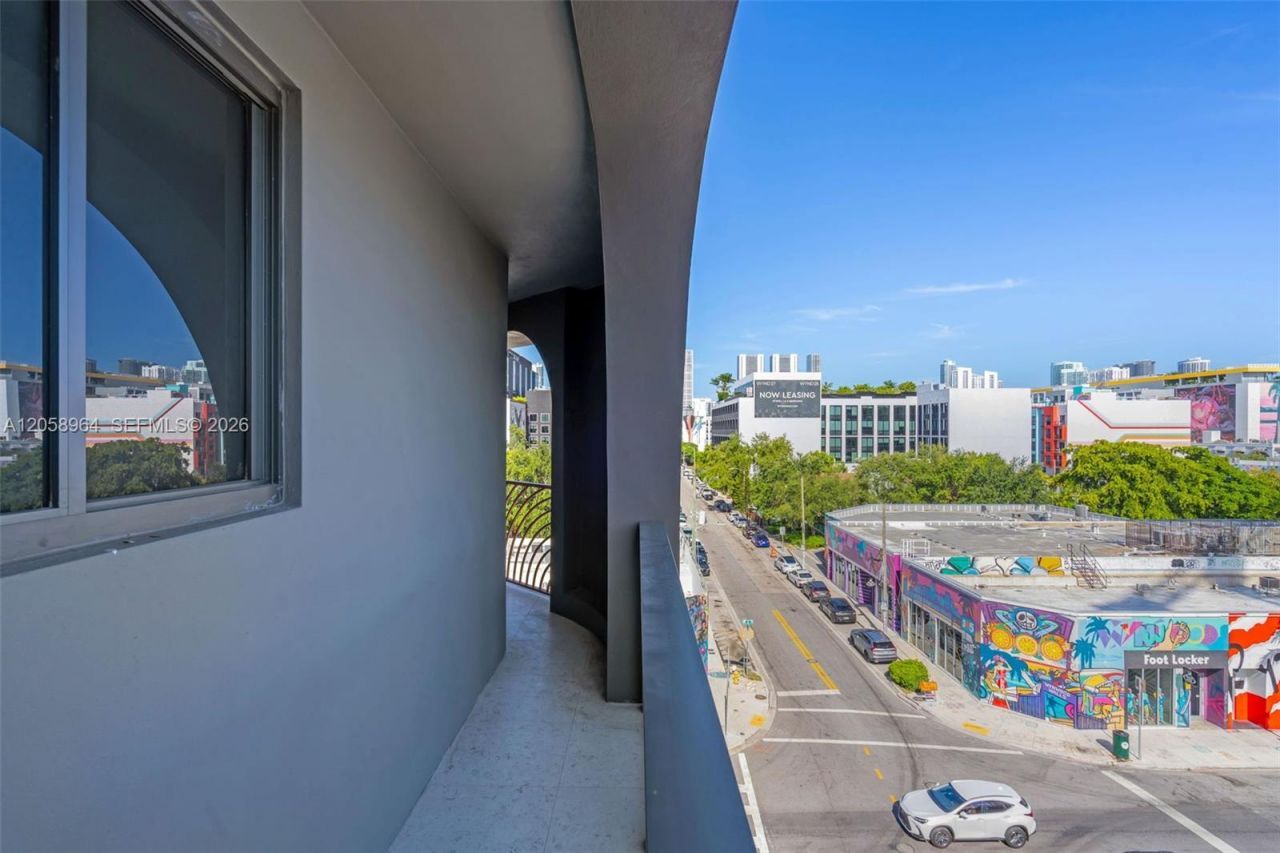 2700 NW 2nd Ave, Unit 422, Miami, FL 33127 Photo