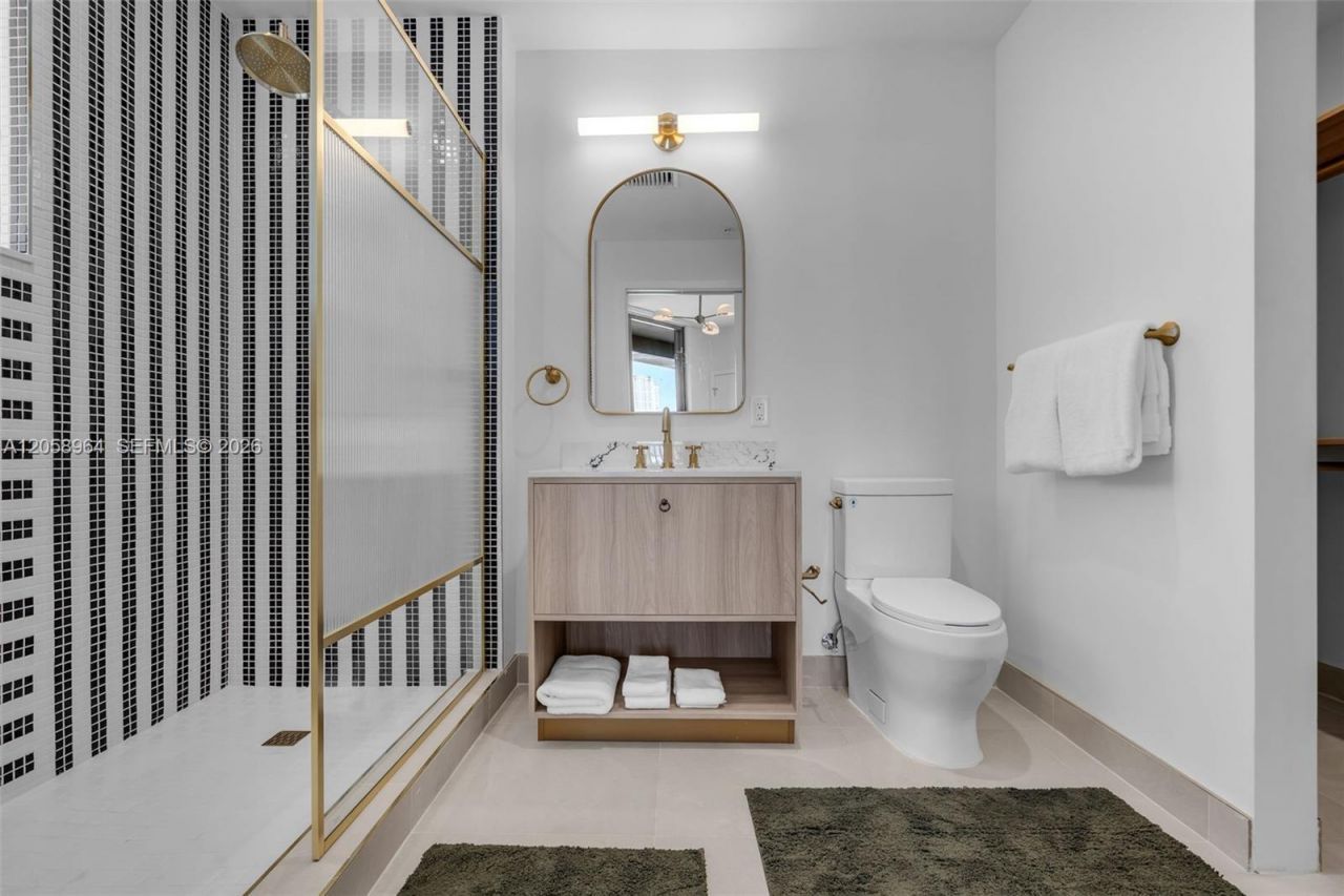 2700 NW 2nd Ave, Unit 422, Miami, FL 33127 Photo