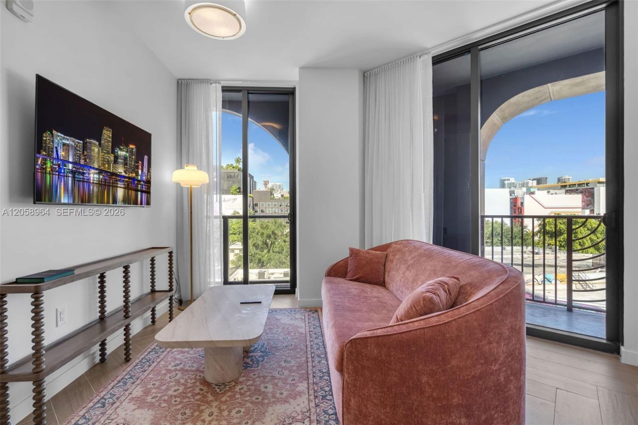 2700 NW 2nd Ave, Unit 422, Miami, FL 33127 Photo