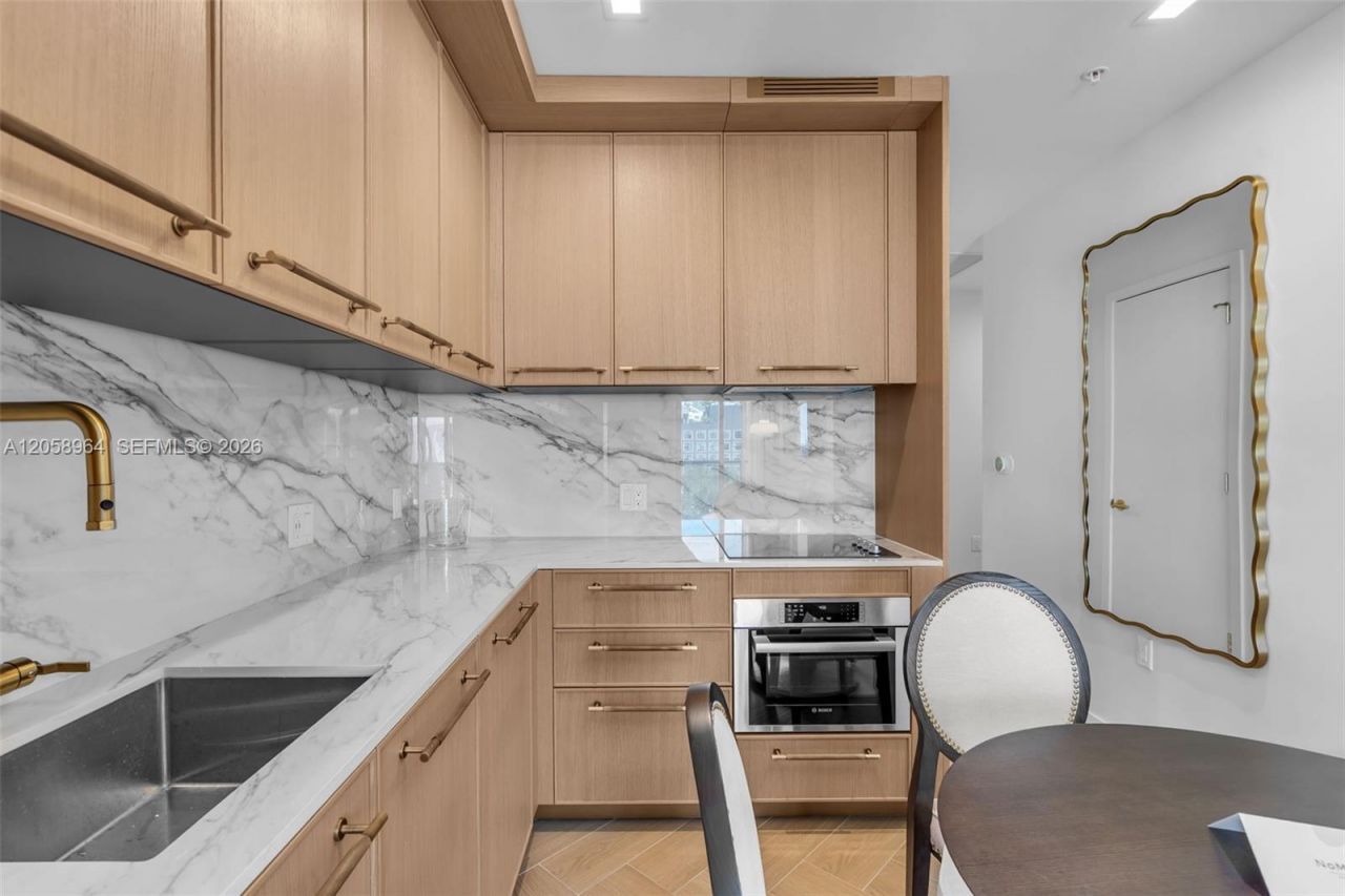 2700 NW 2nd Ave, Unit 422, Miami, FL 33127 Photo