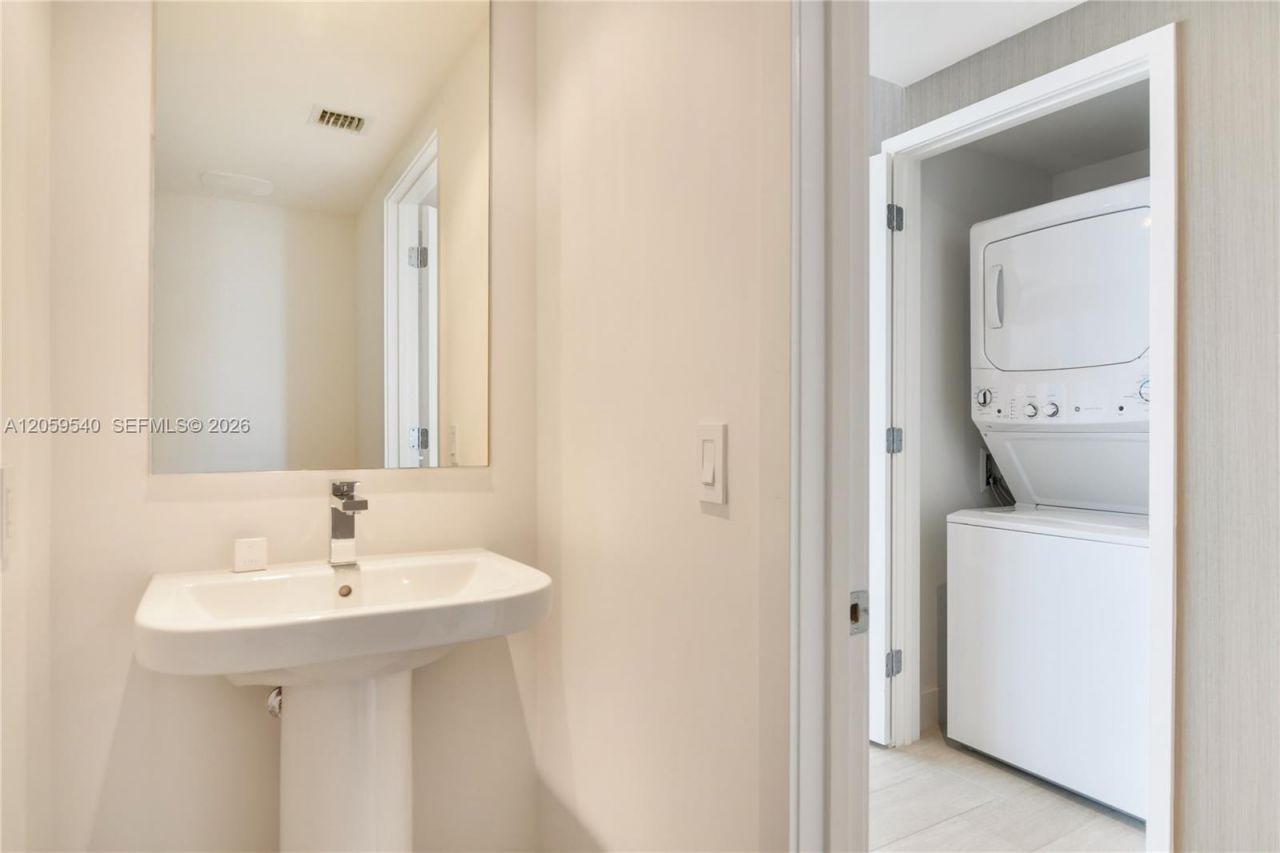 4010 S Ocean Dr , Unit R1006, Hollywood, FL 33019 Photo