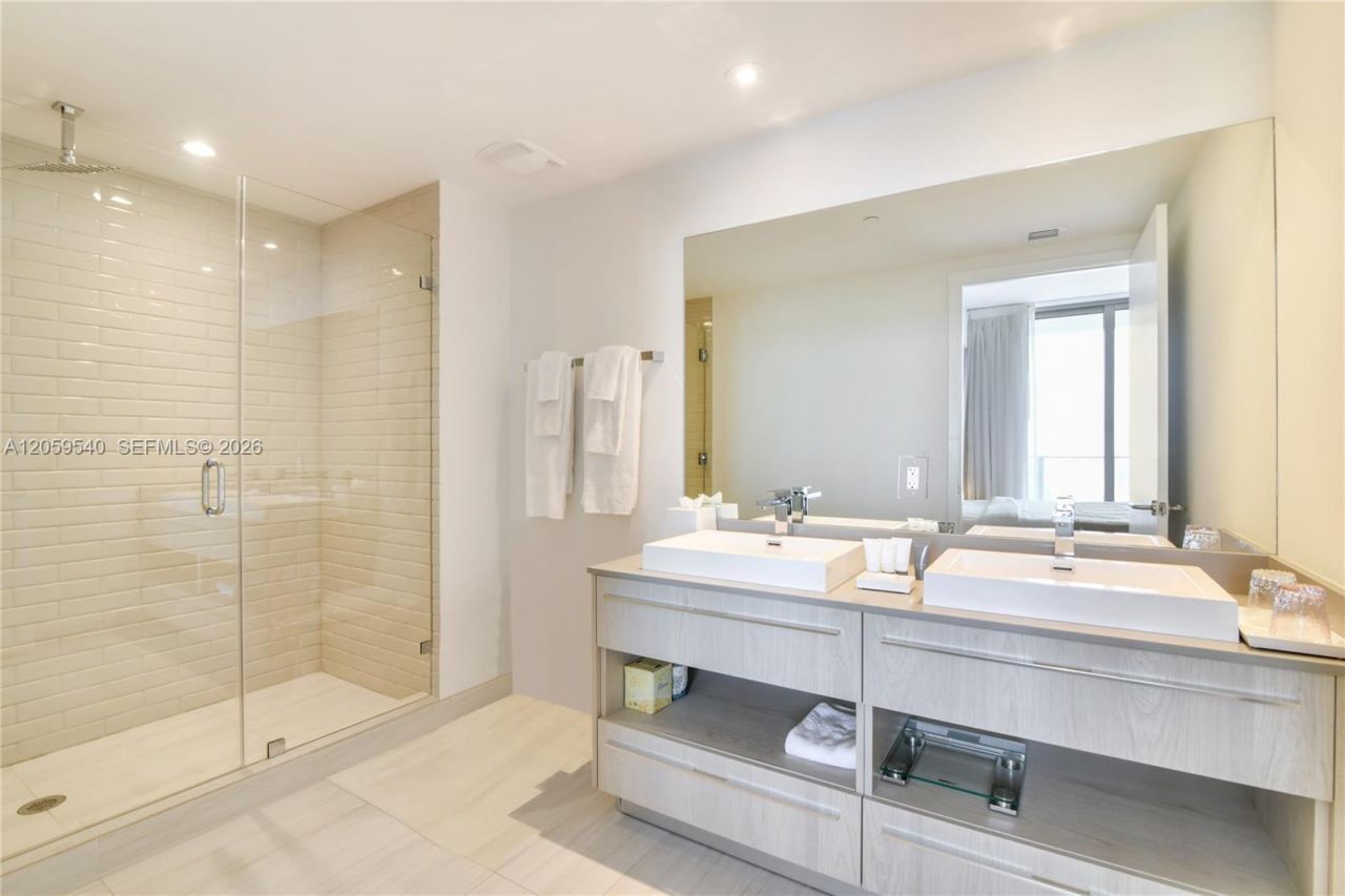 4010 S Ocean Dr , Unit R1006, Hollywood, FL 33019 Photo