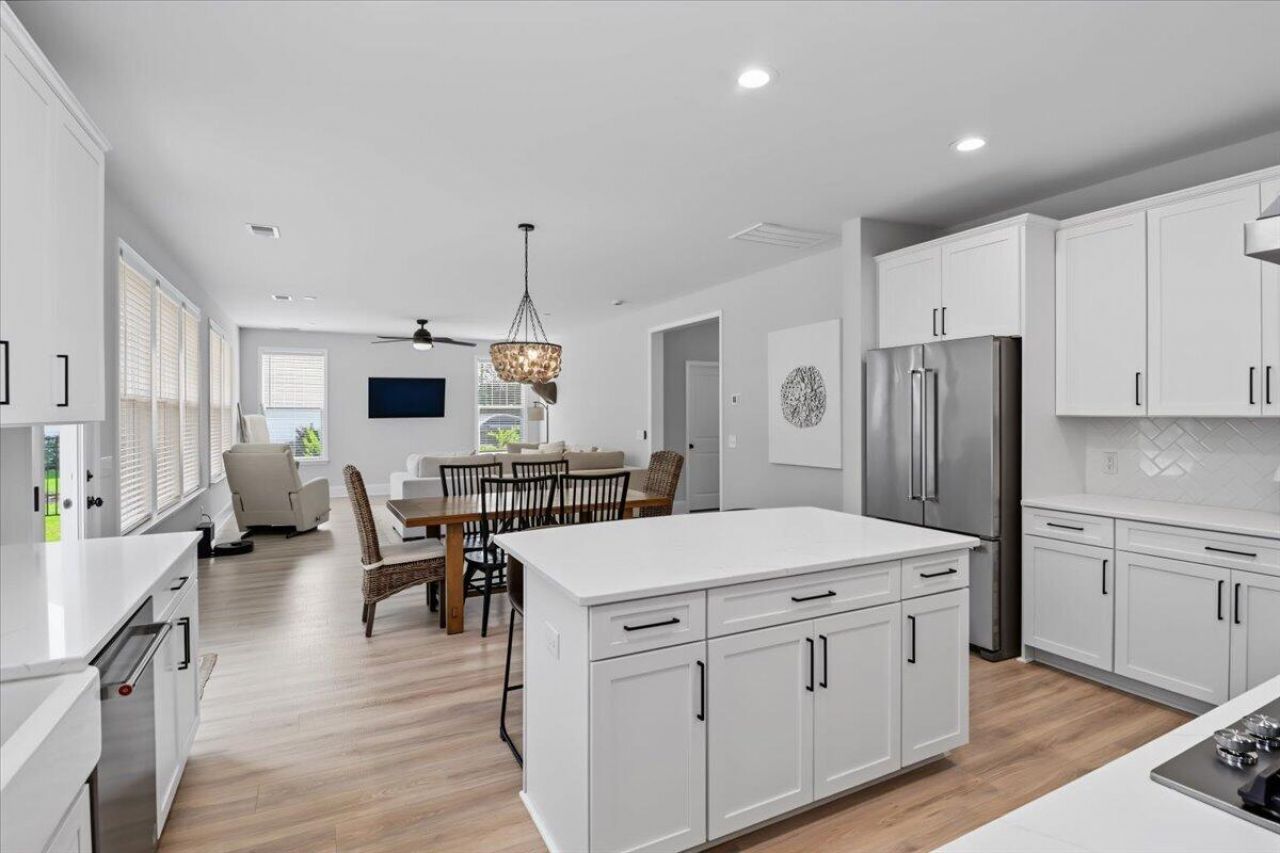 518 Chloe Elizabeth Court Photo 11