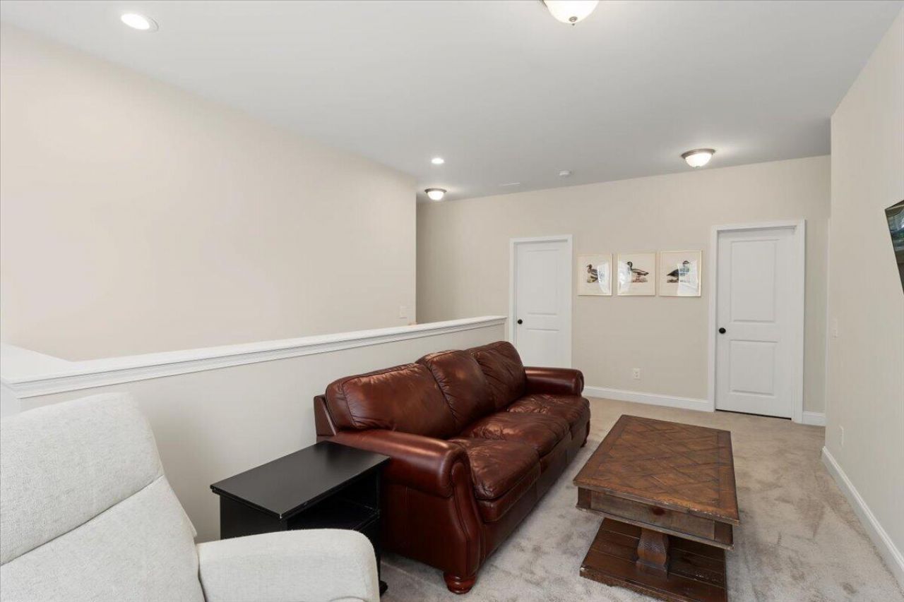518 Chloe Elizabeth Court Photo 17