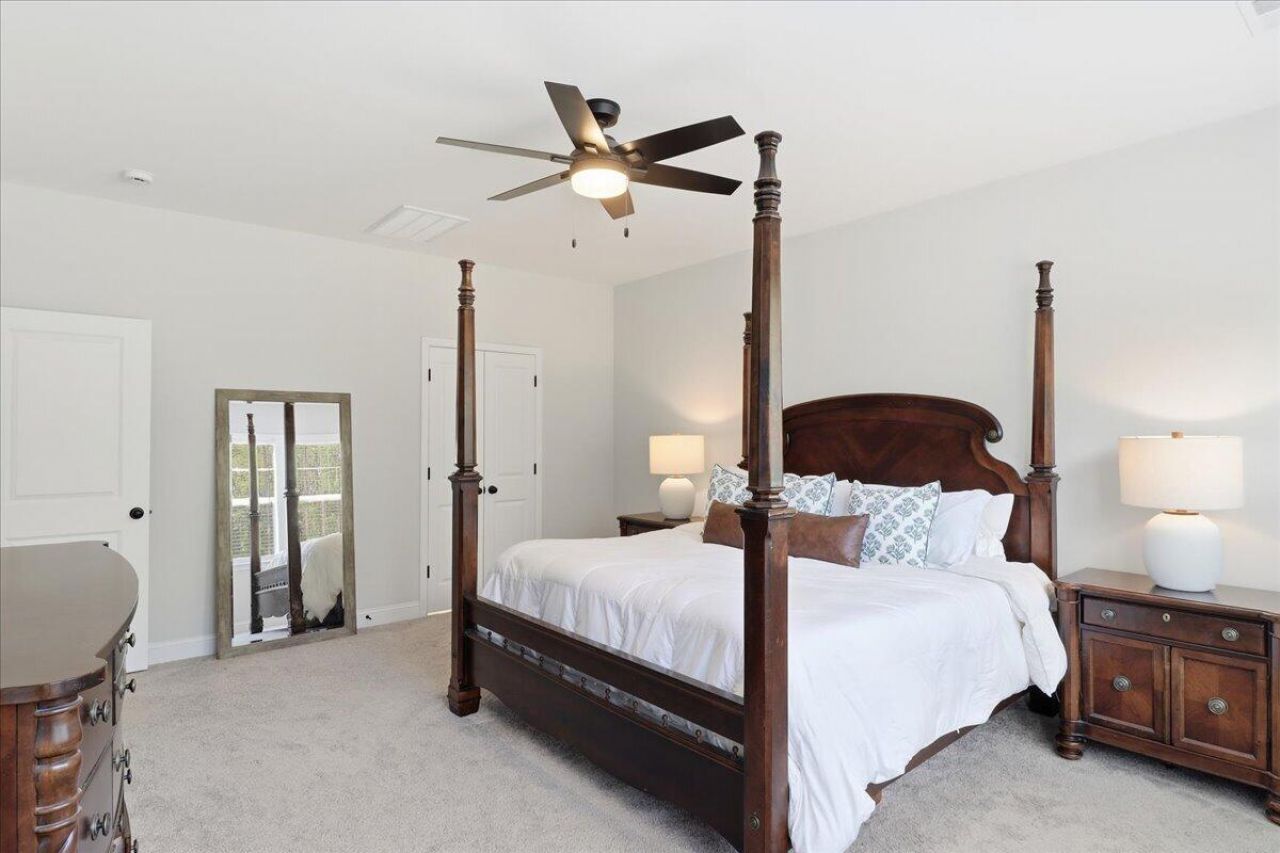 518 Chloe Elizabeth Court Photo 27