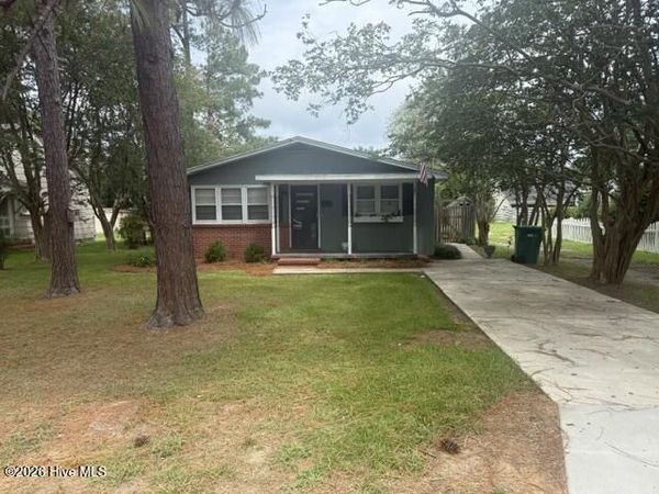 507 E 3rd Avenue, Chadbourn, NC 28431