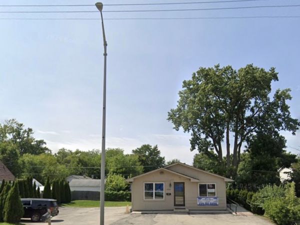 1522 N Cedar Lake Road , Round Lake Beach, IL 60073