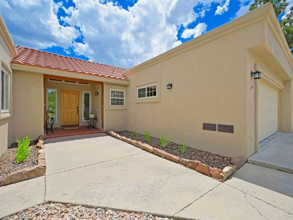 2205 Brillante Street , Santa Fe, NM 87505