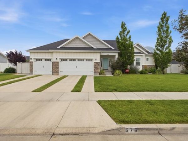 576 N 1980 E, Spanish Fork, UT 84660