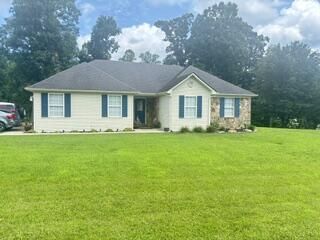 55 Dogwood Court, Sand Gap, KY 40481