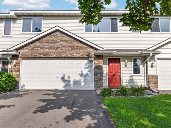 4388 Blakewood Drive , Shakopee, MN 55379
