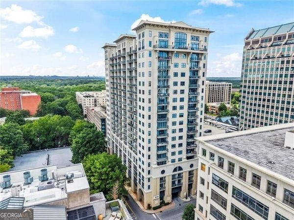 3040 Peachtree Road NW, Unit 209, Atlanta, GA 30305
