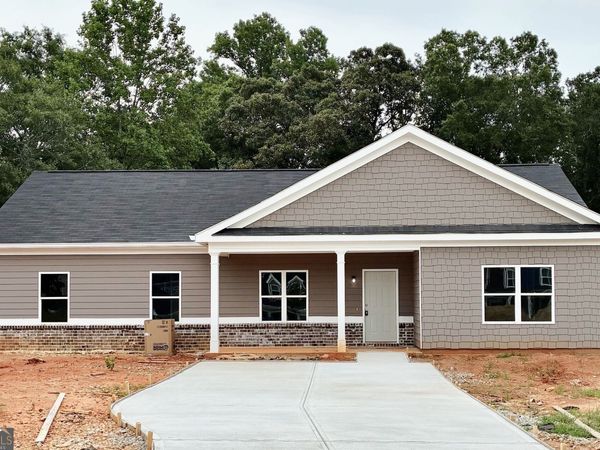 164 Charlotte Drive, Statham, GA 30666
