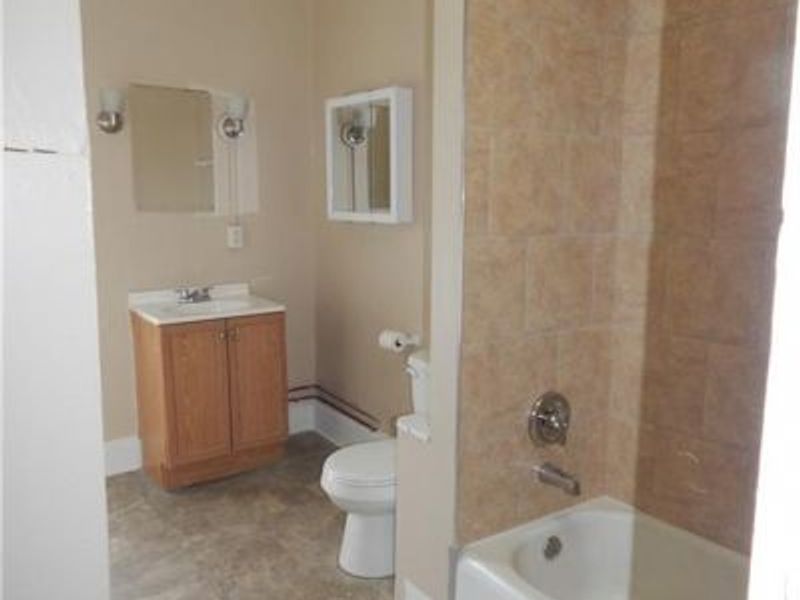 231 S Shaffer Street, Unit 1/2, Springfield, OH 45506 Photo 11