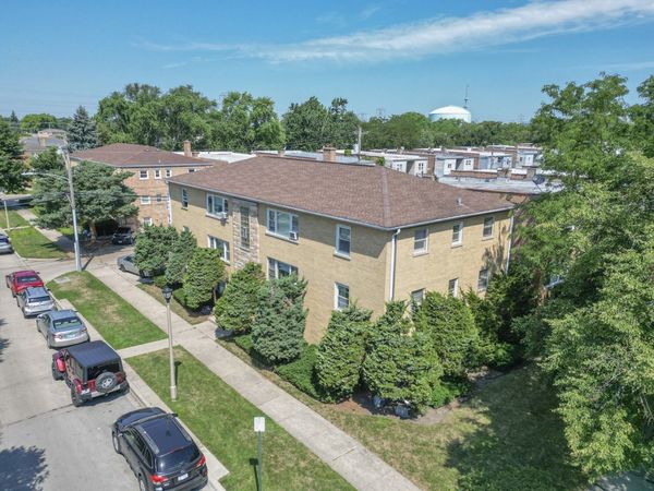 4936 Greenwood Street , Skokie, IL 60077