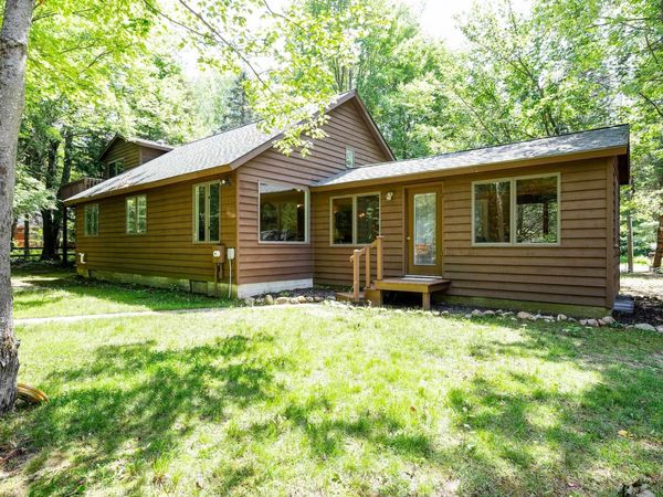 15570 Betsie River Drive, Thompsonville, MI 49683