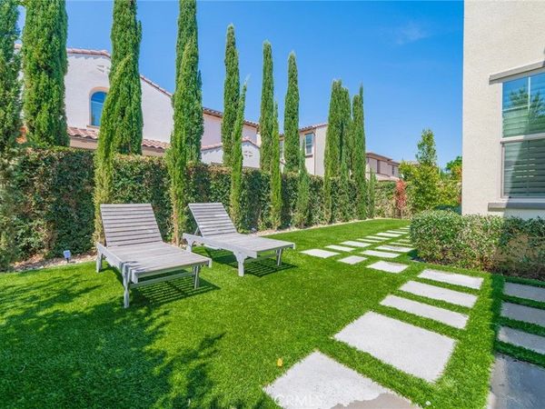 2033 Rembrandt, Santa Ana, CA 92704