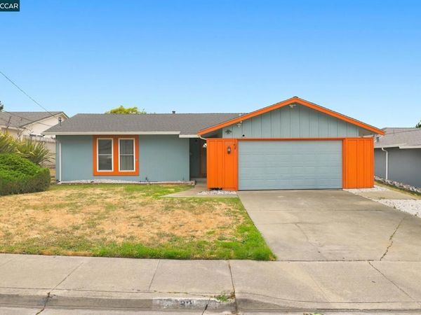 939 Tara Hills Dr, Pinole, CA 94564