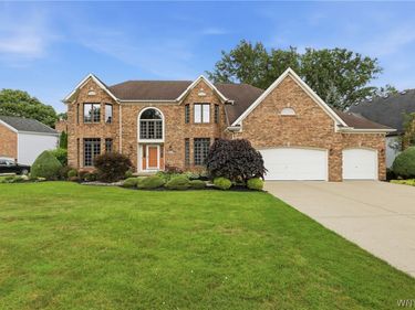 154 Viscount Drive , Buffalo, NY 14221