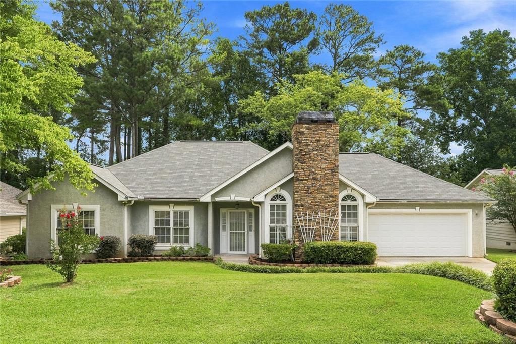 836 Bristol Way, Lithonia, GA 30058 Main Photo