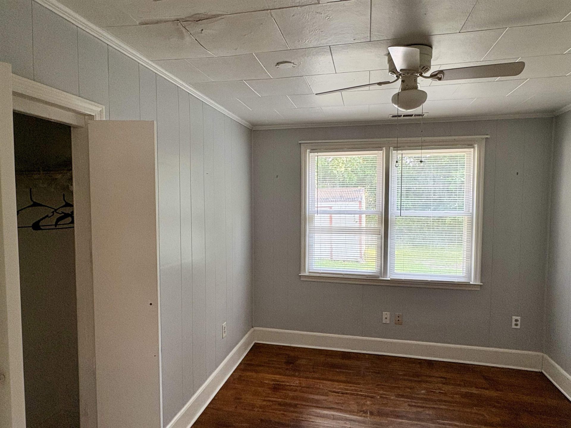 505 Dawson St.  Photo 10