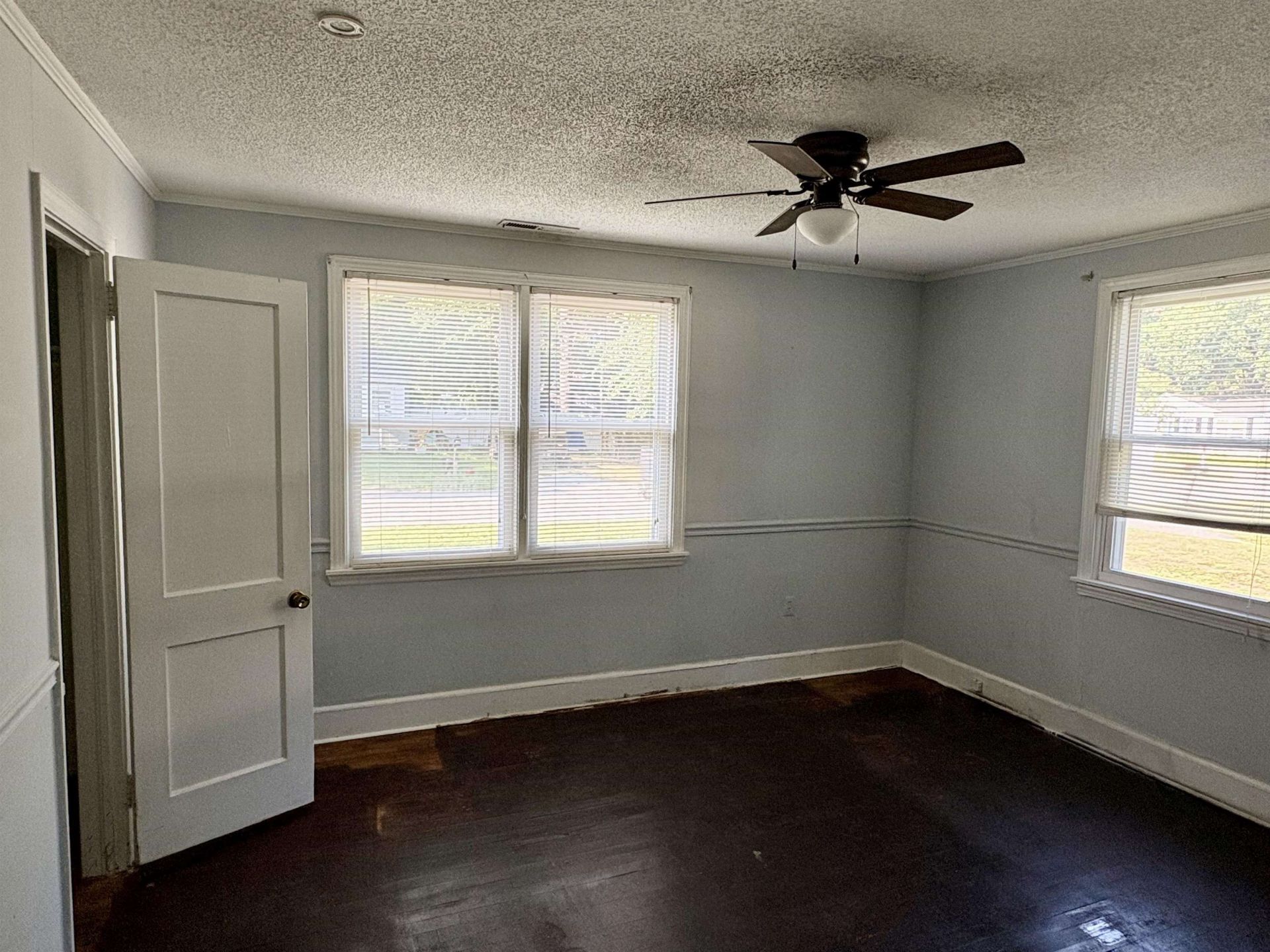 505 Dawson St.  Photo 11
