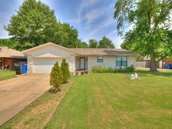 2404 E Fort Worth Street, Broken Arrow, OK 74014
