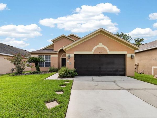 5605 HAWKLAKE ROAD , LITHIA, FL 33547