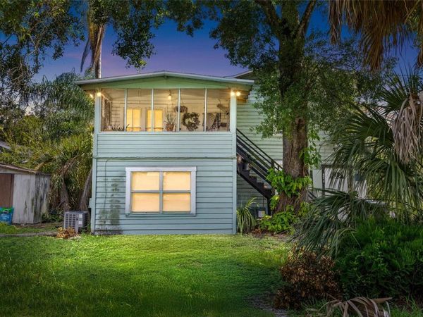 128 W NORTH STREET , TAMPA, FL 33604