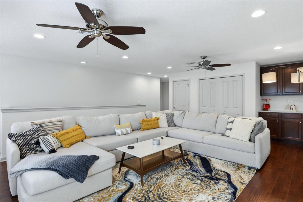 86 Arbor Oaks Drive, Sarasota, FL 34232 Photo