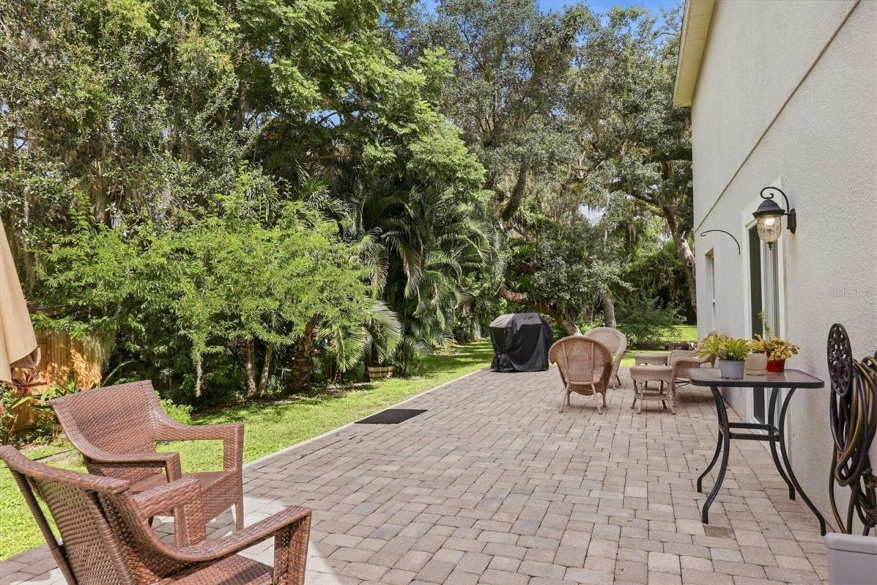 86 Arbor Oaks Drive, Sarasota, FL 34232 Photo