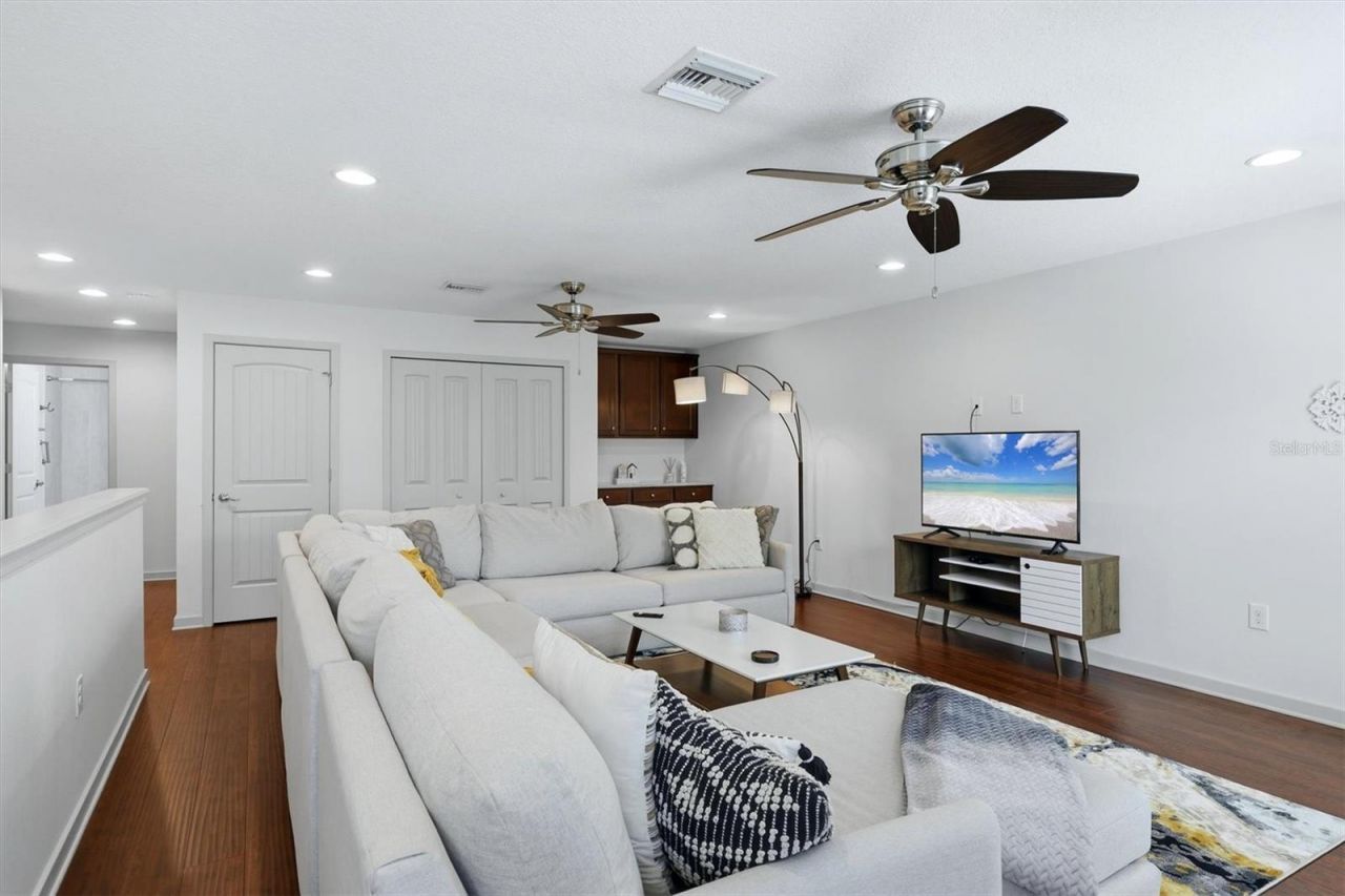 86 Arbor Oaks Drive, Sarasota, FL 34232 Photo