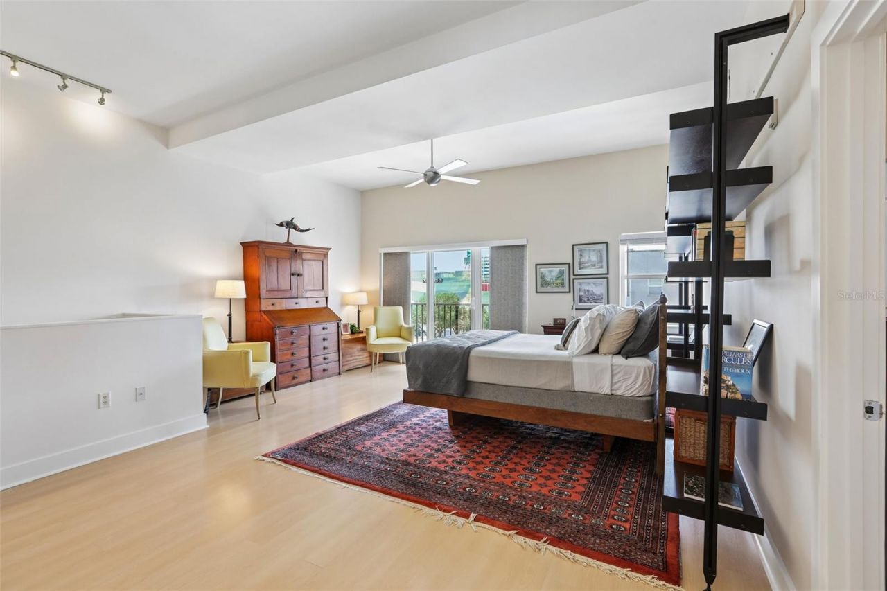 1010 Central Avenue, Unit 413, Saint Petersburg, FL 33705 Photo