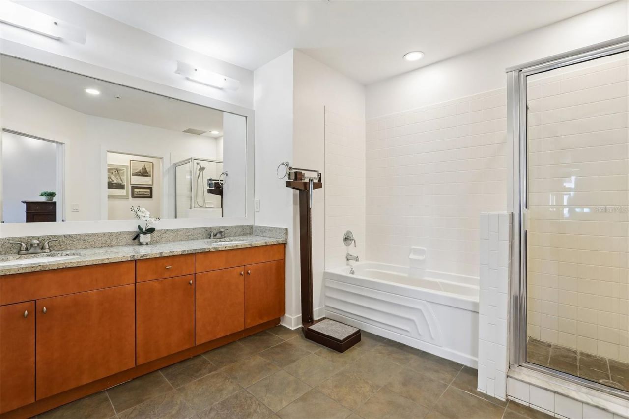 1010 Central Avenue, Unit 413, Saint Petersburg, FL 33705 Photo