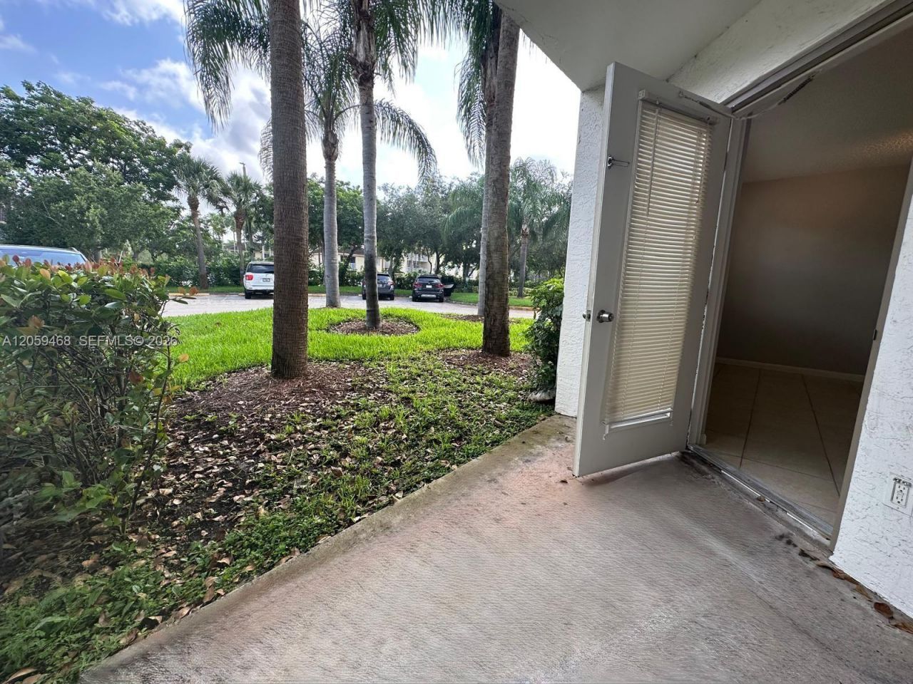 540 S Park Road, Unit 111-9, Hollywood, FL 33021 Photo