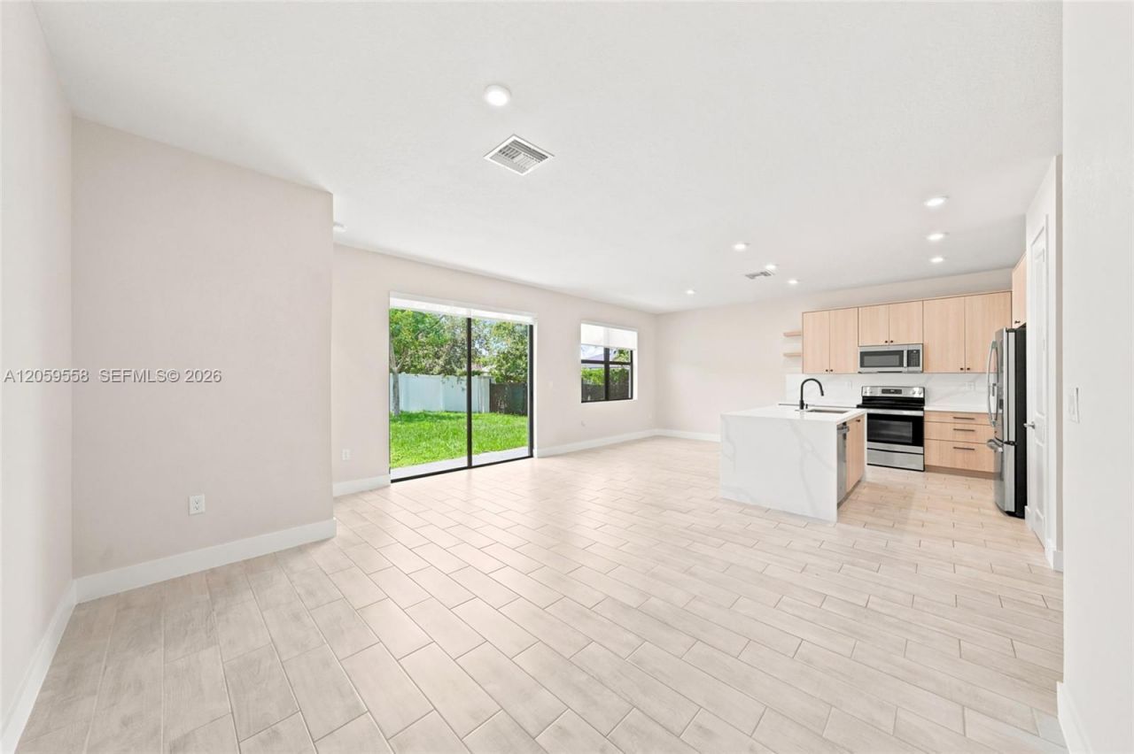 23206 SW 108th Ave , Unit 23206, Homestead, FL 33032 Photo