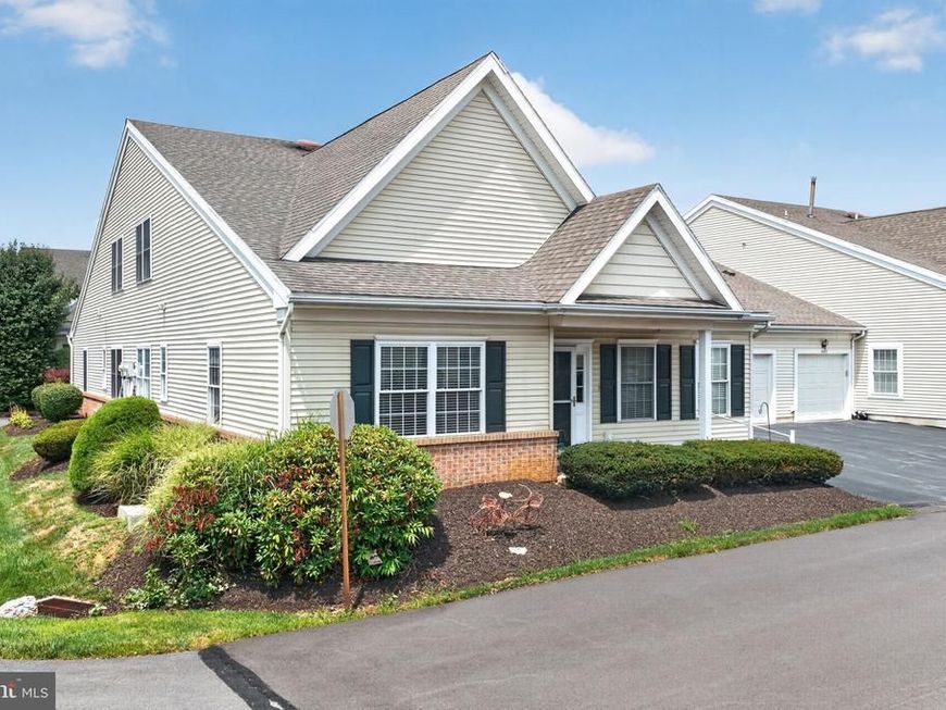 4690 Blue Grass Lane , Macungie, PA 18062 Main Photo