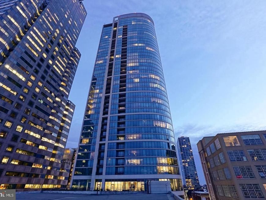 2101 Market Street, Unit 2404, Philadelphia, PA 19103 Main Photo