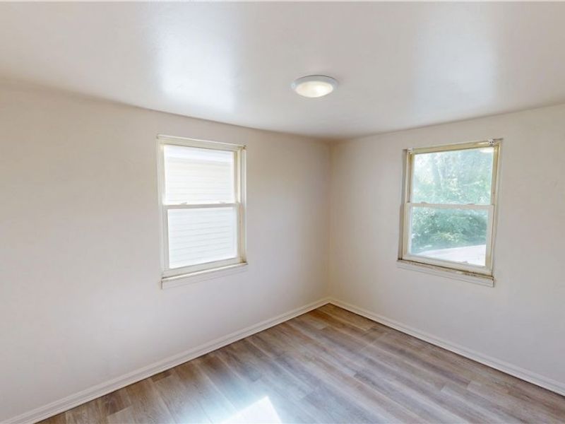 34 W Lewis Street, Struthers, OH 44471 Photo 12