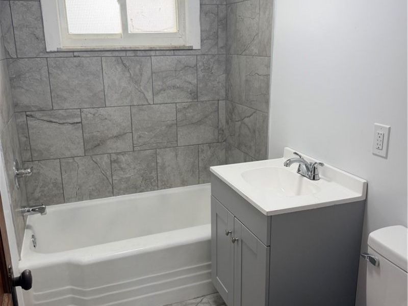 34 W Lewis Street, Struthers, OH 44471 Photo 14
