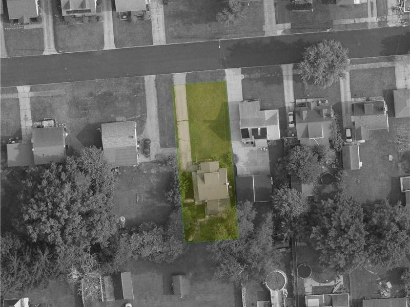 34 W Lewis Street, Struthers, OH 44471 Photo 3