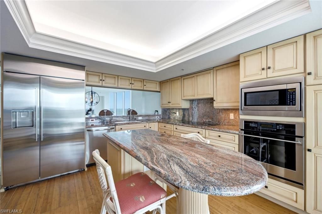 60 Seagate Dr, Unit 1606, Naples, FL 34103 Photo