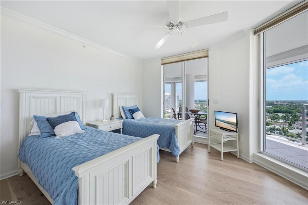 60 Seagate Dr, Unit 1606, Naples, FL 34103 Photo